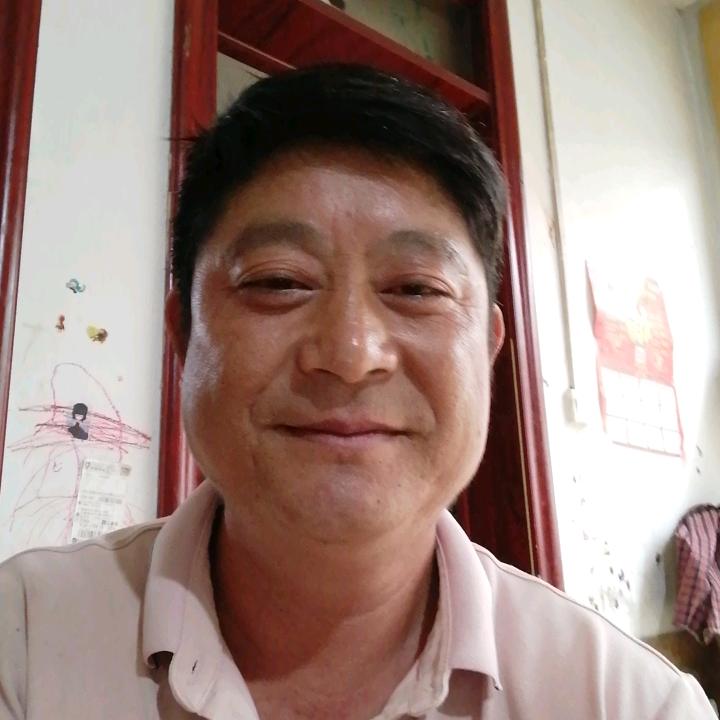 多才多艺的小帅哥