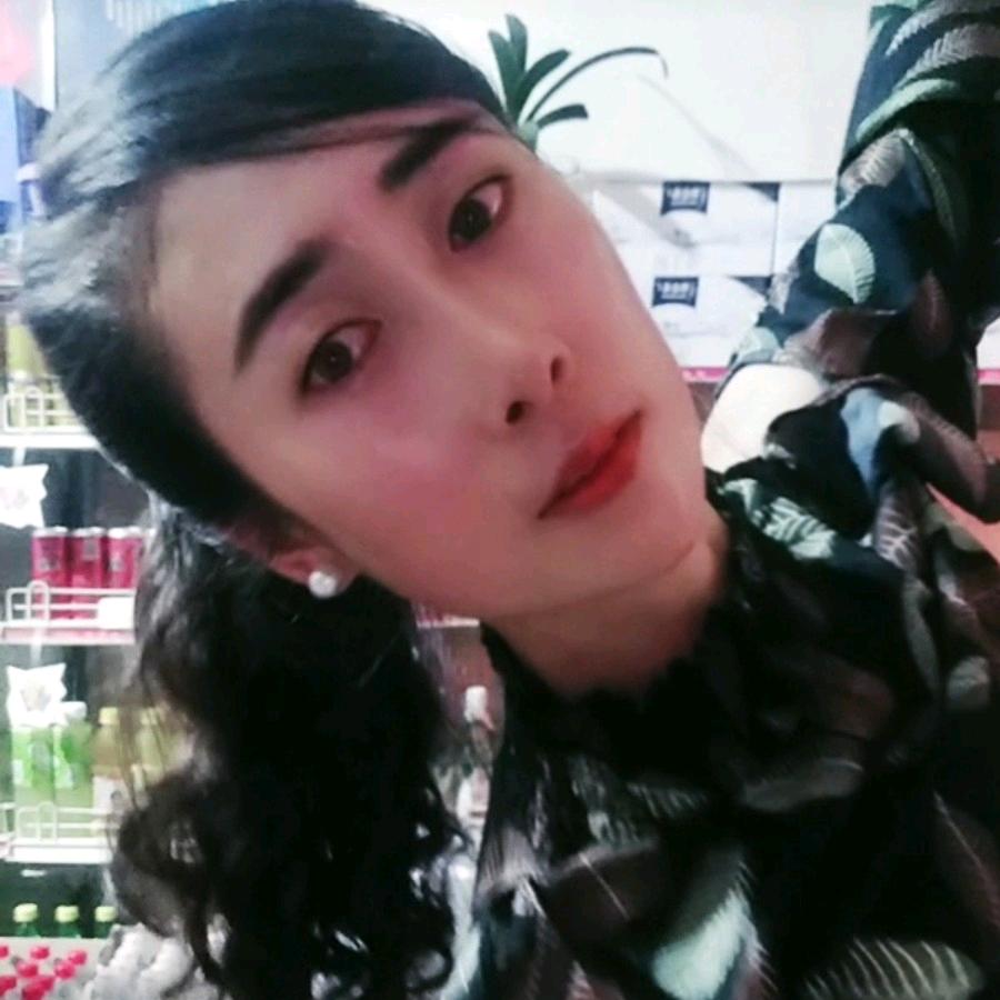 丫丫《忧伤情歌》