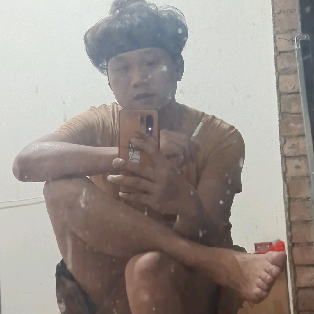 一周困八天(●'◡'●)