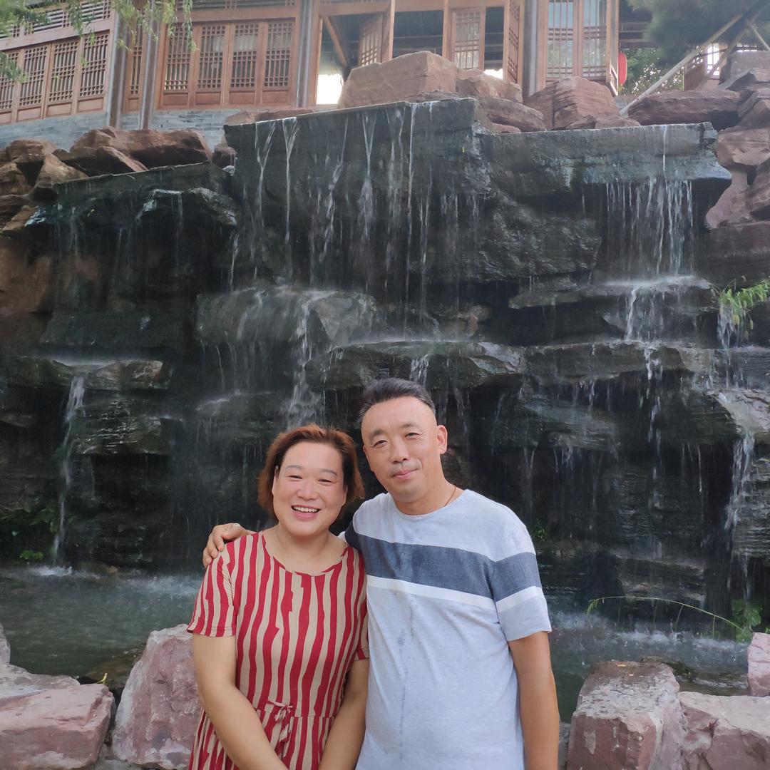 万宇护坡上料机