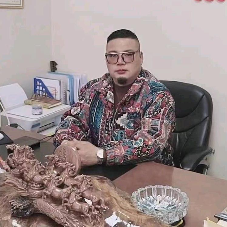 浦口区小胡子哥汽车销售店