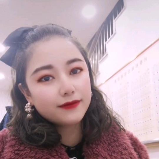 淡淡的香吻