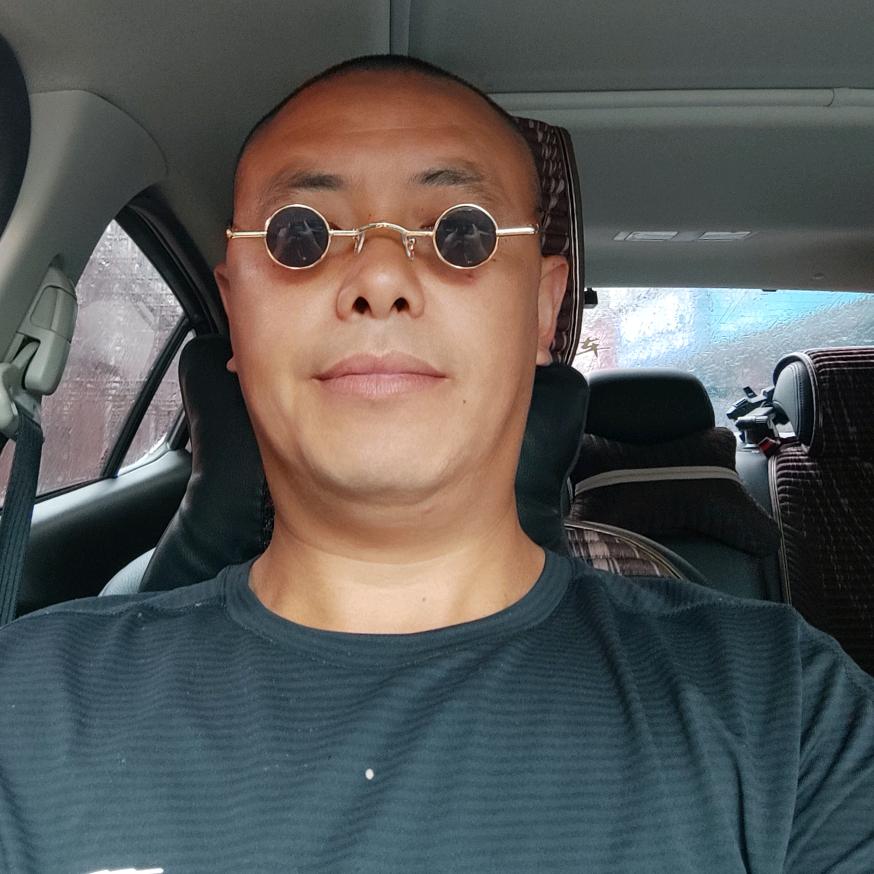 向钱奔跑