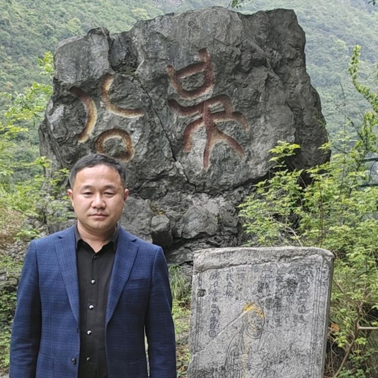 泰玻玻璃弯钢玻璃厂家