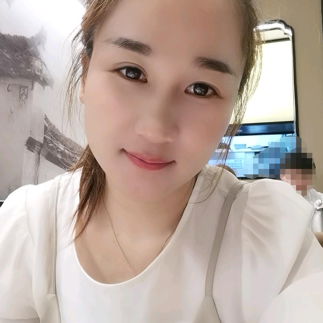 🇨🇳是小何吖