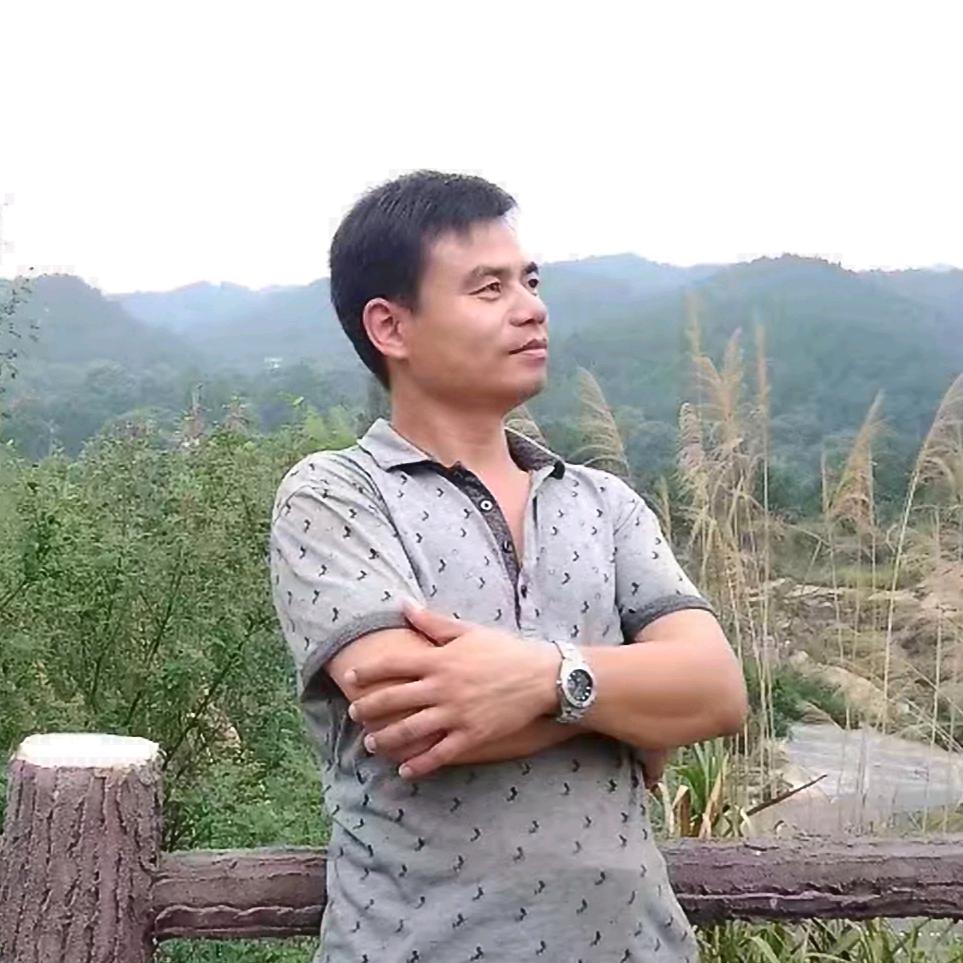 吕卫东