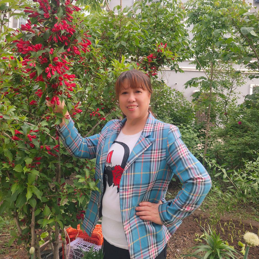 小草（晚上8点开播）