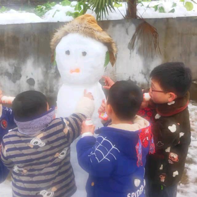 &@（易）心挣钱养周~&