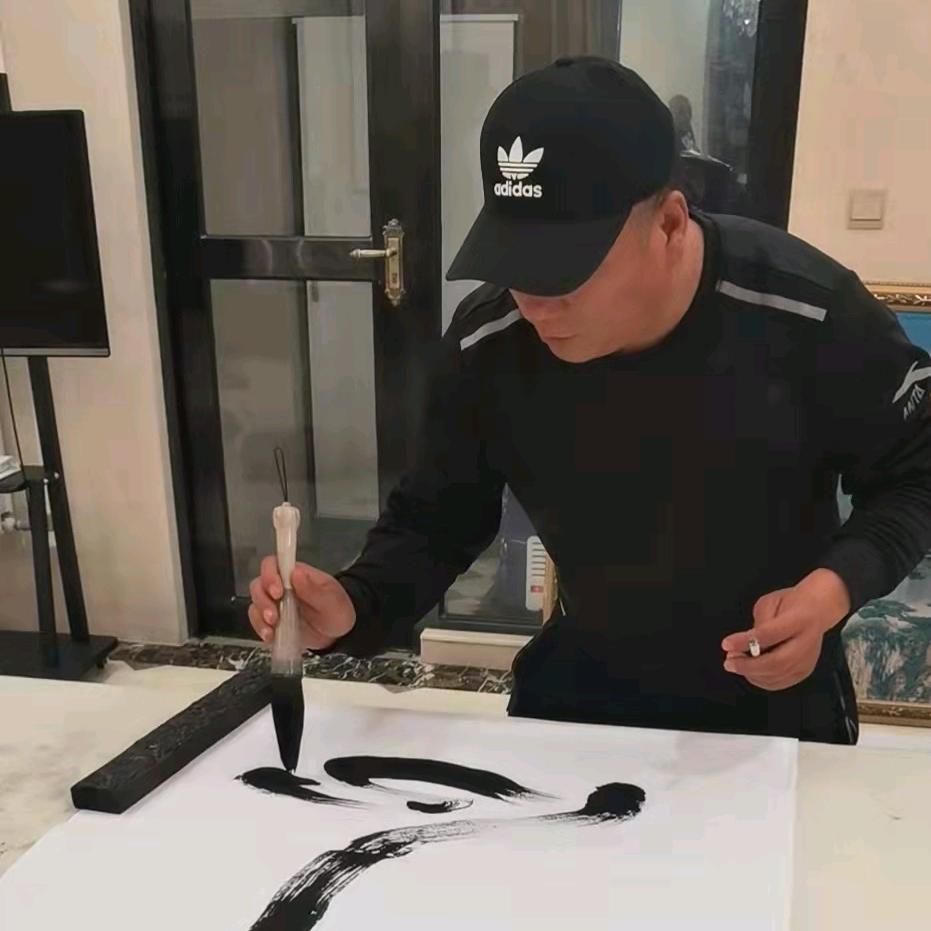 红涛先生