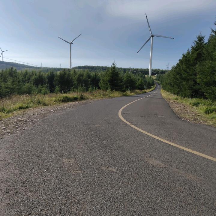 专业安装空调架 金刚网纱窗