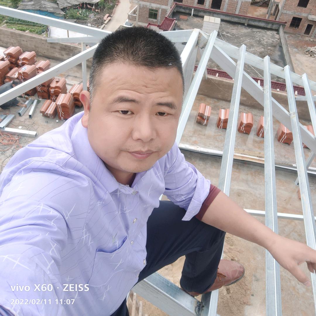 南安东田岭头人钢结构琉璃瓦