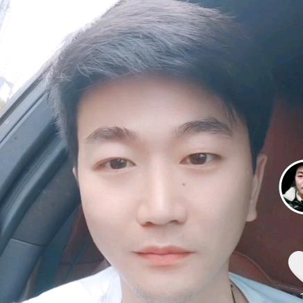 邓小姐的胡三岁