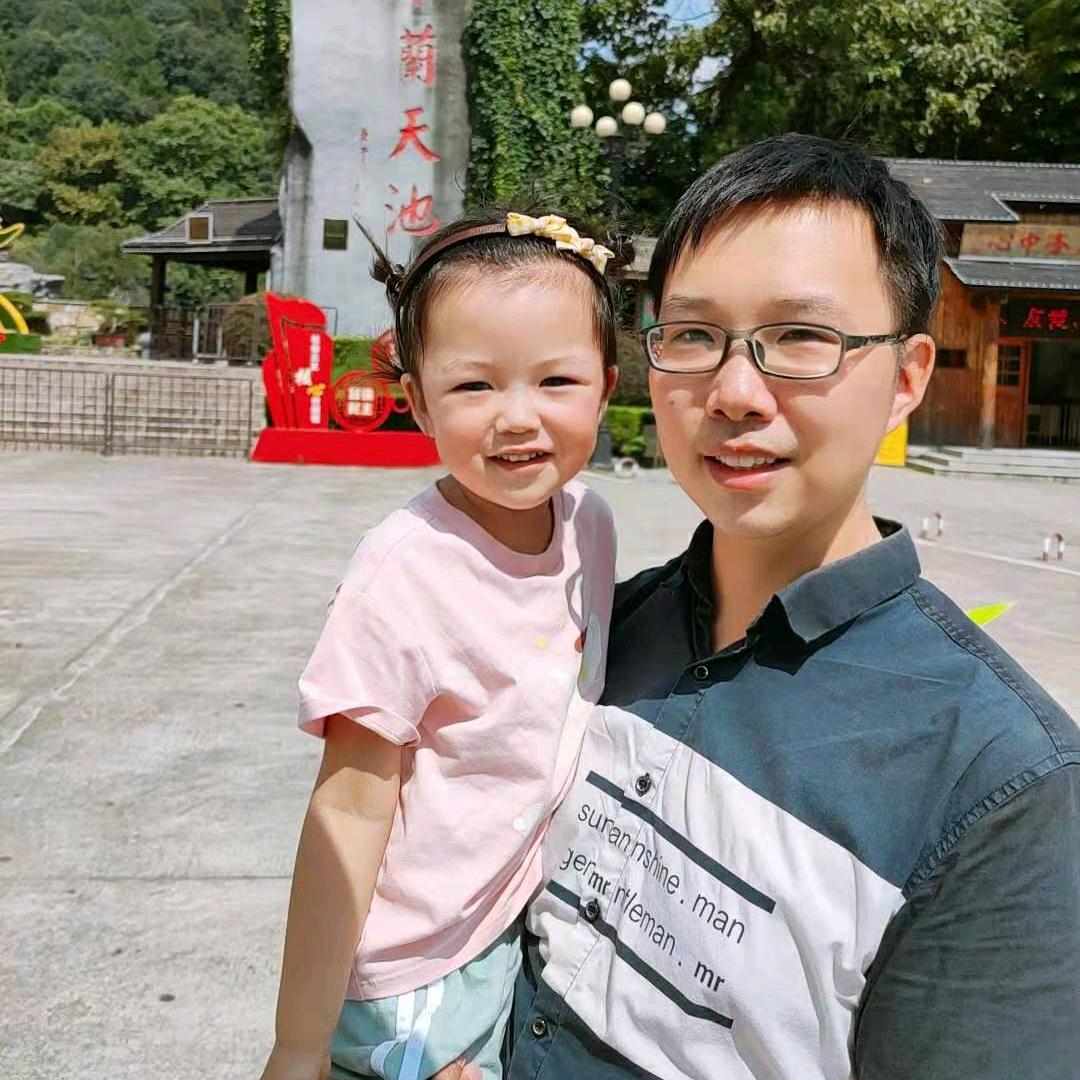 严雅玲的vlog