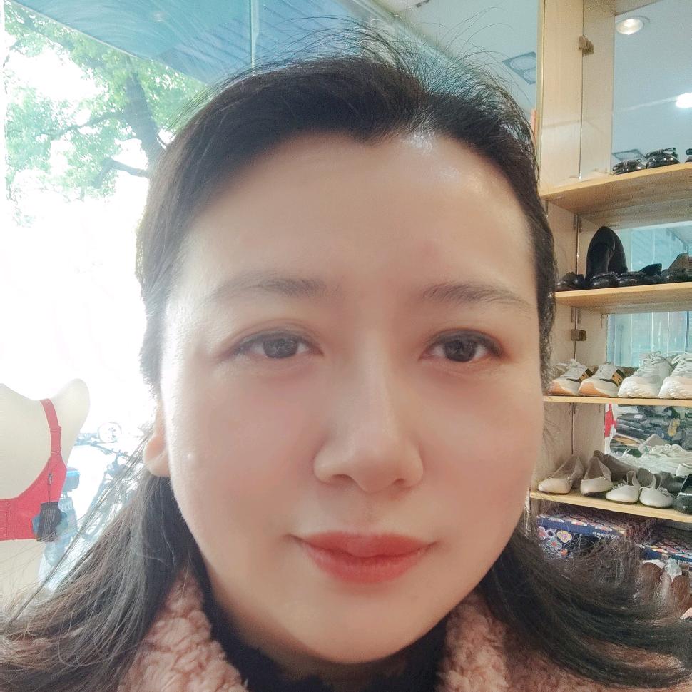 武汉市蔡甸区诗婷店