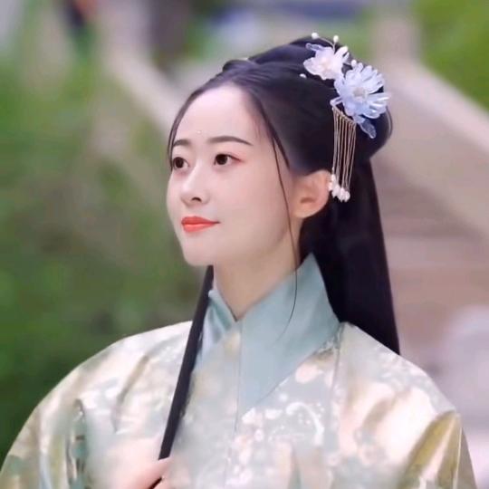 妮好乖～晴儿🌻🌻