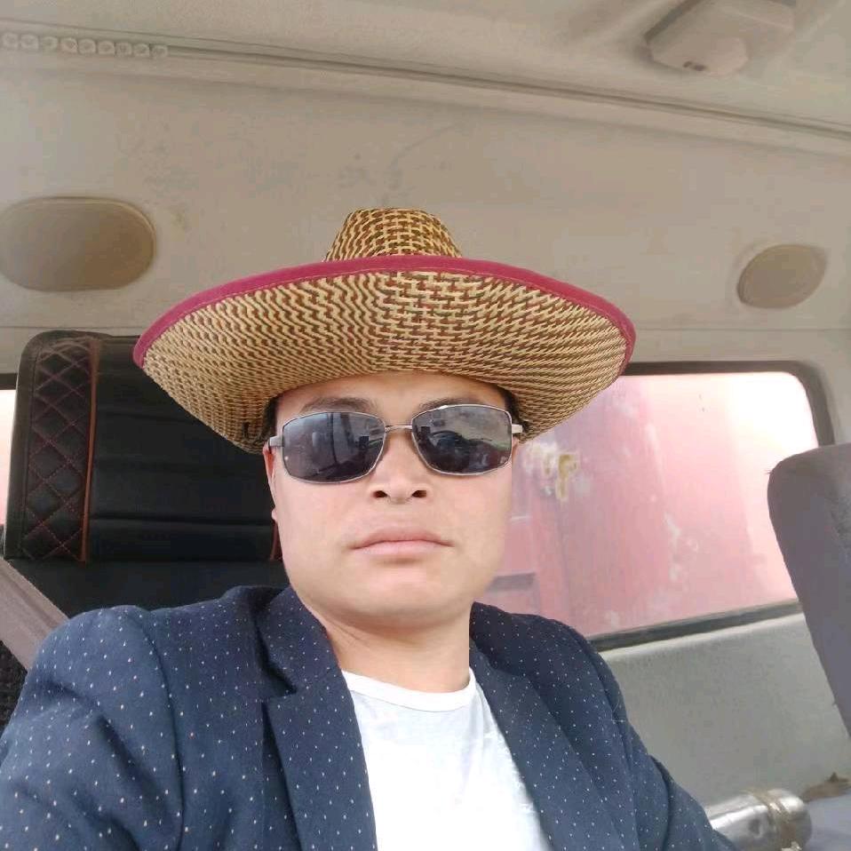 义龙新区彭哥二手车行