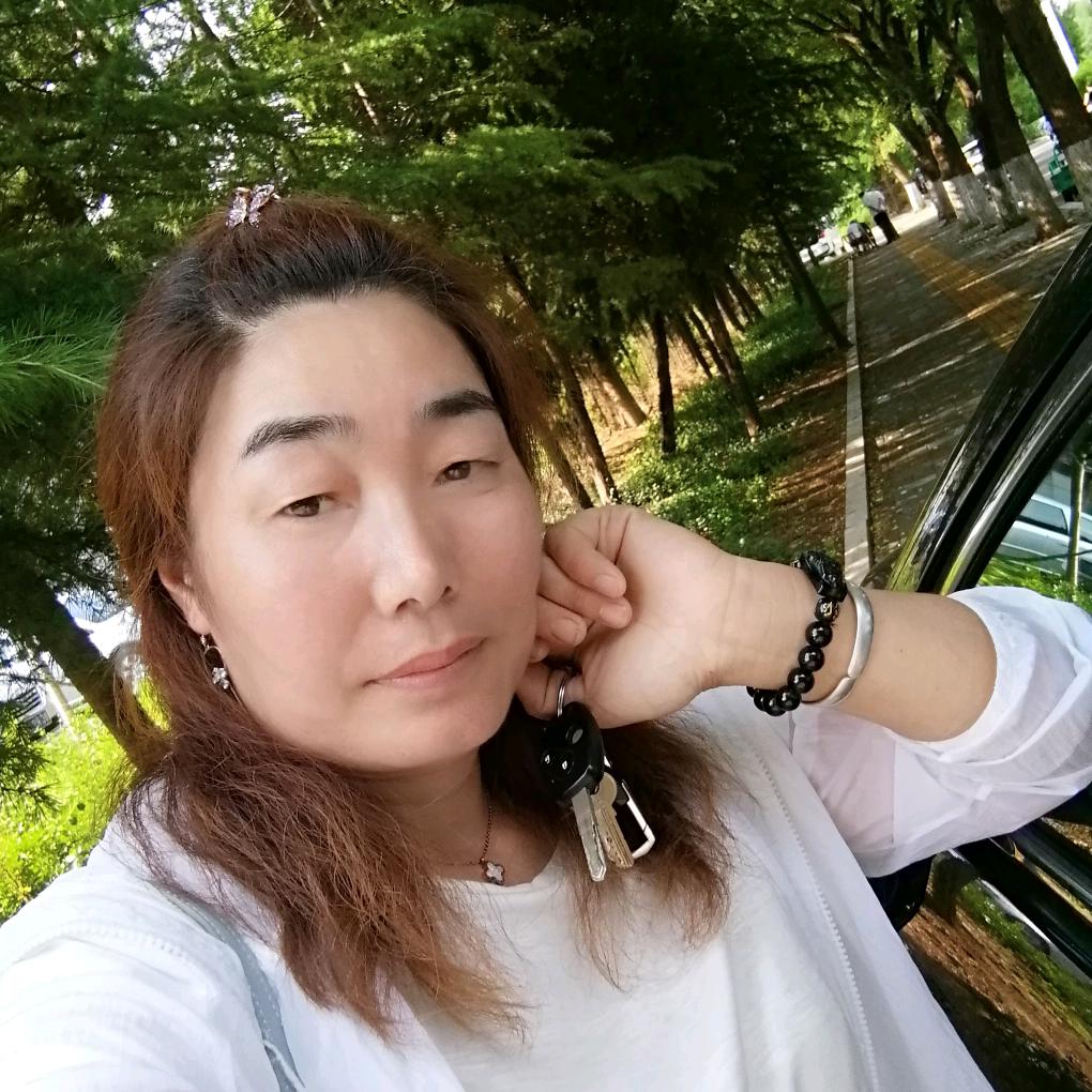 爱鑫花卉英姐
