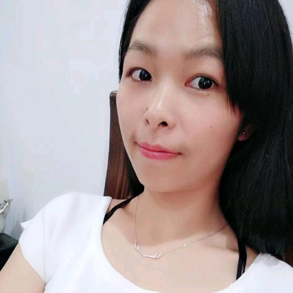 两闺女的麻麻
