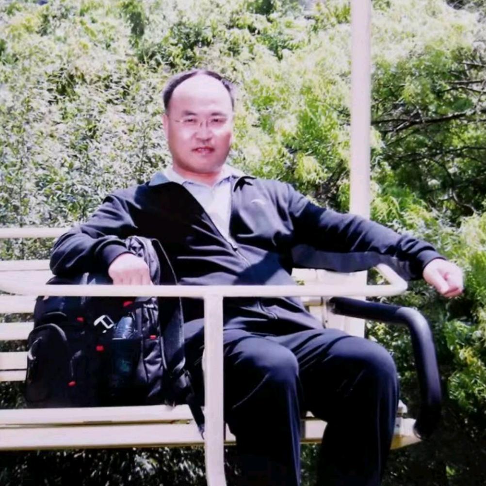月牙湖之恋头像