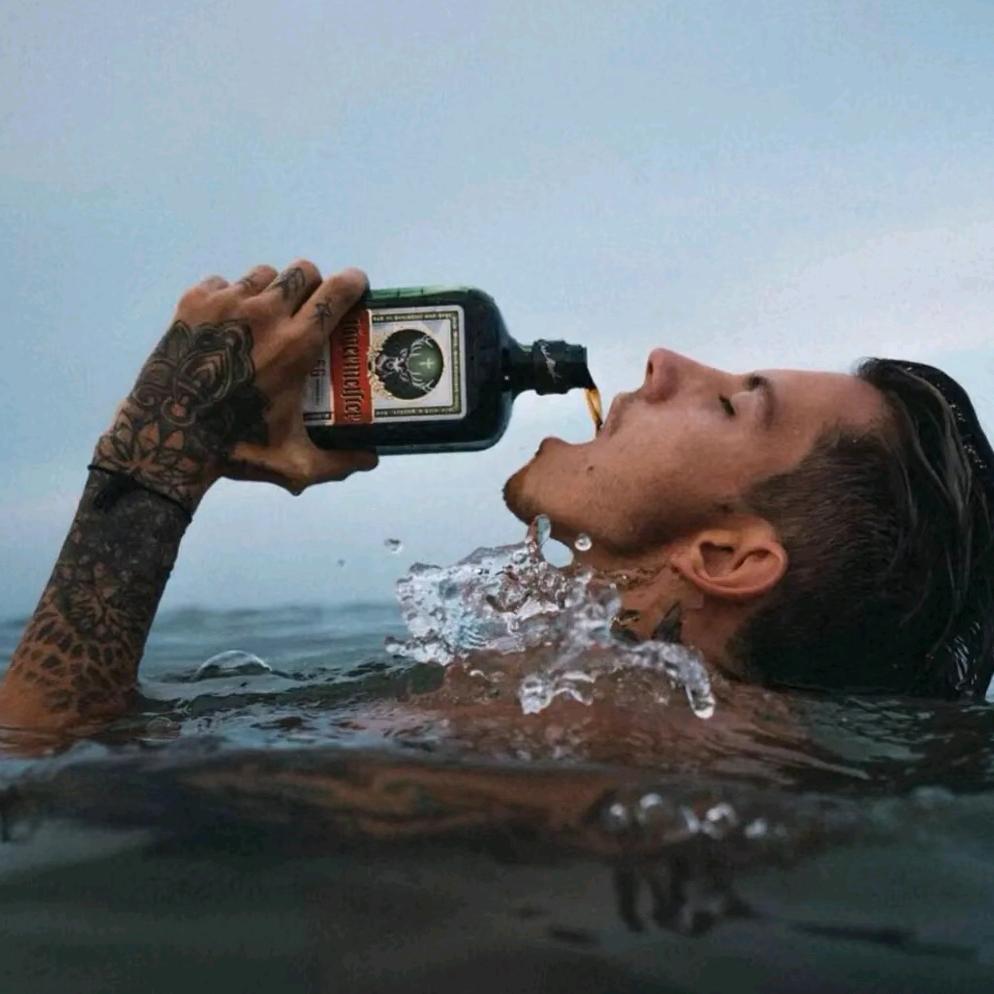 鑫杰二手车啊华