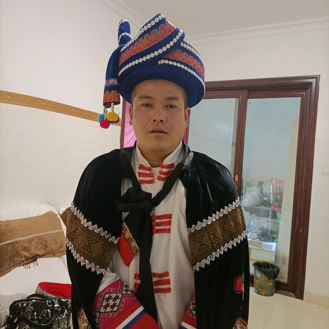 阿雄哥《爱山歌》