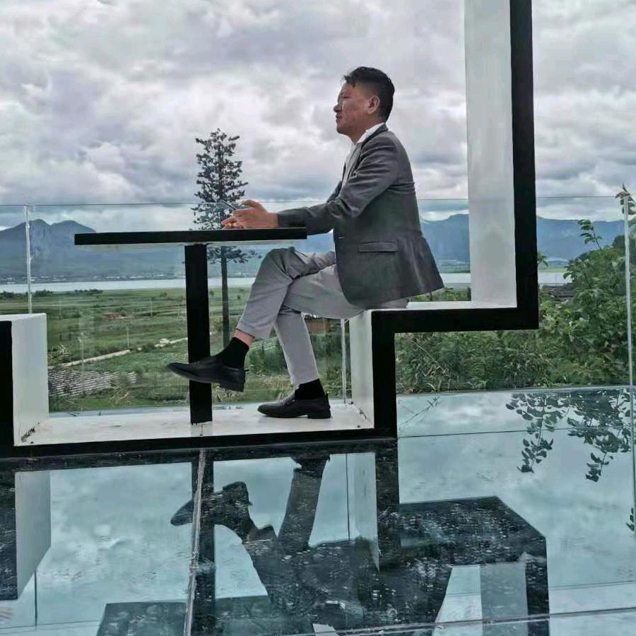 丽江阿成（招聘团队）