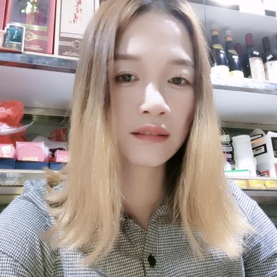 浪浪穿搭