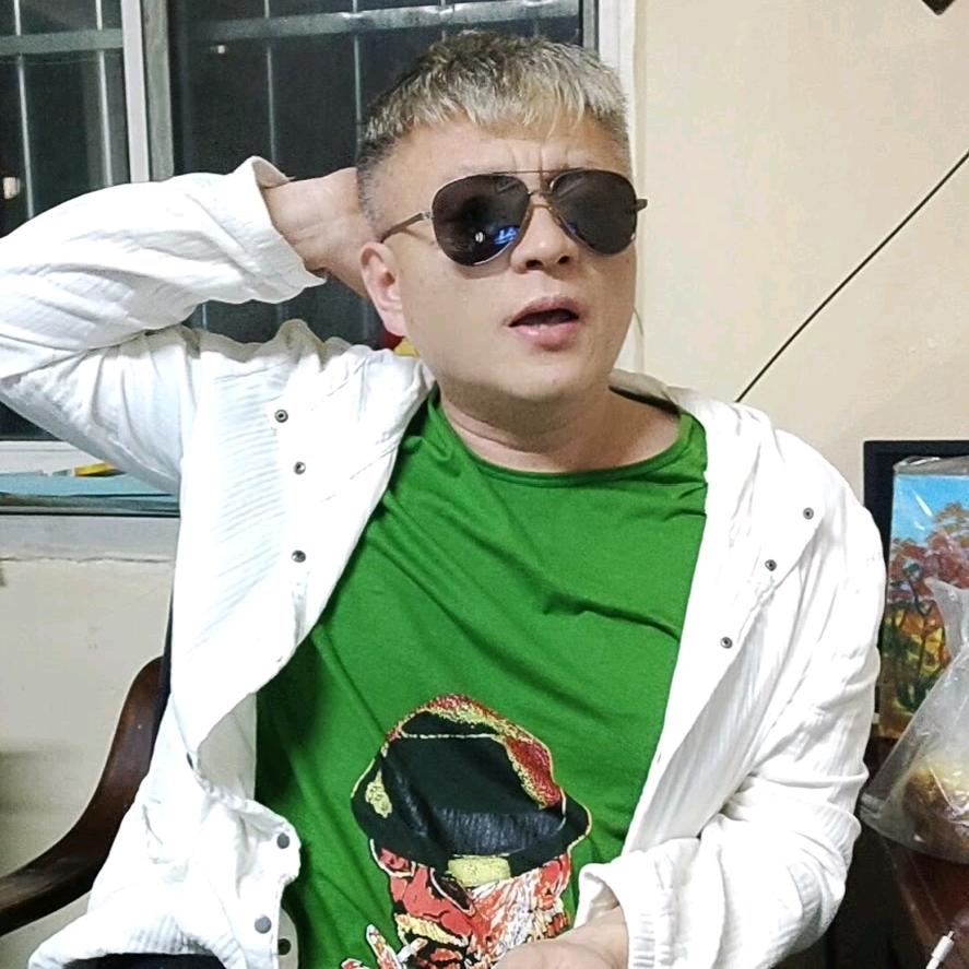 谁家的桃花