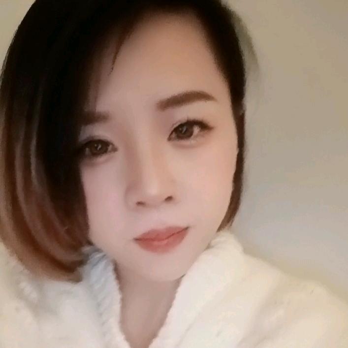 丫 头（楼梯扶手/护栏/木地板）