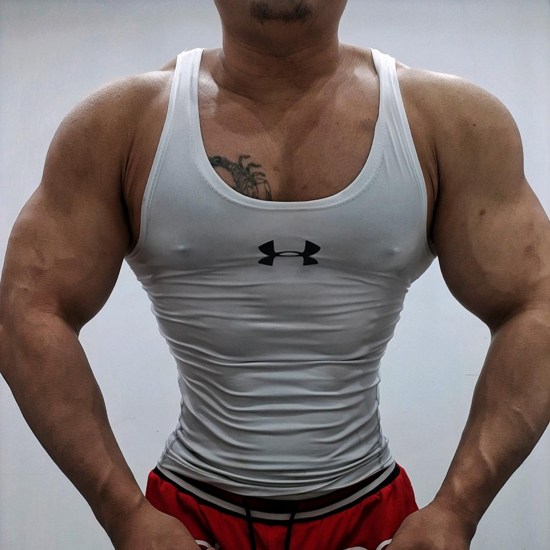 小黑哥哥的健身