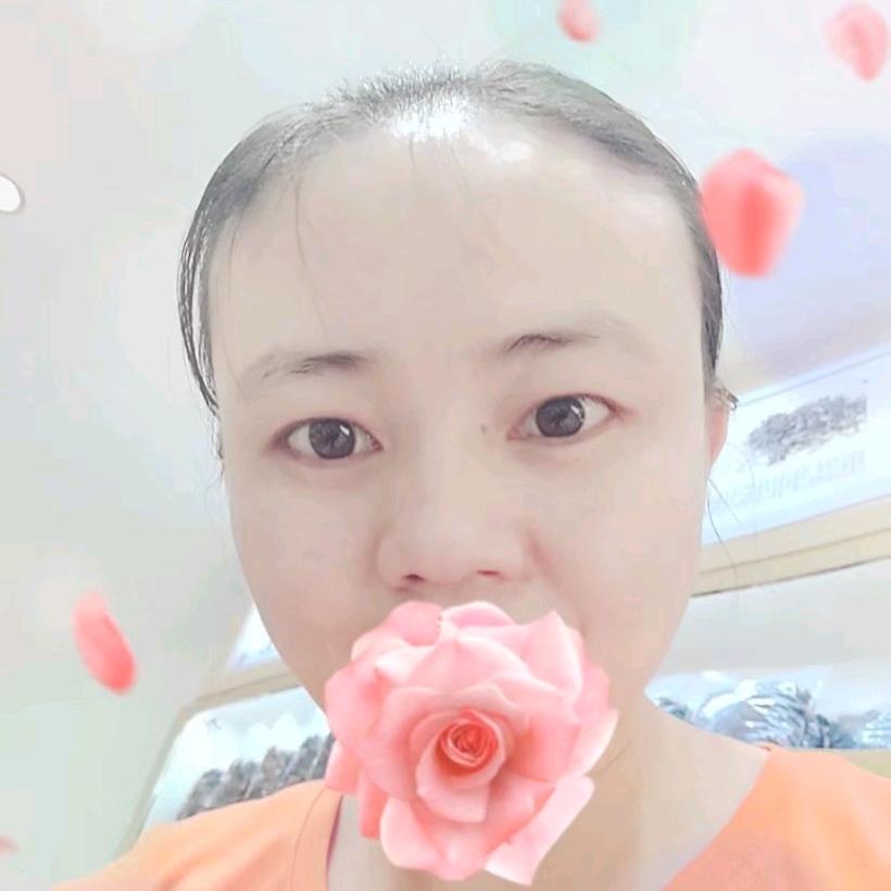 双双 Grace