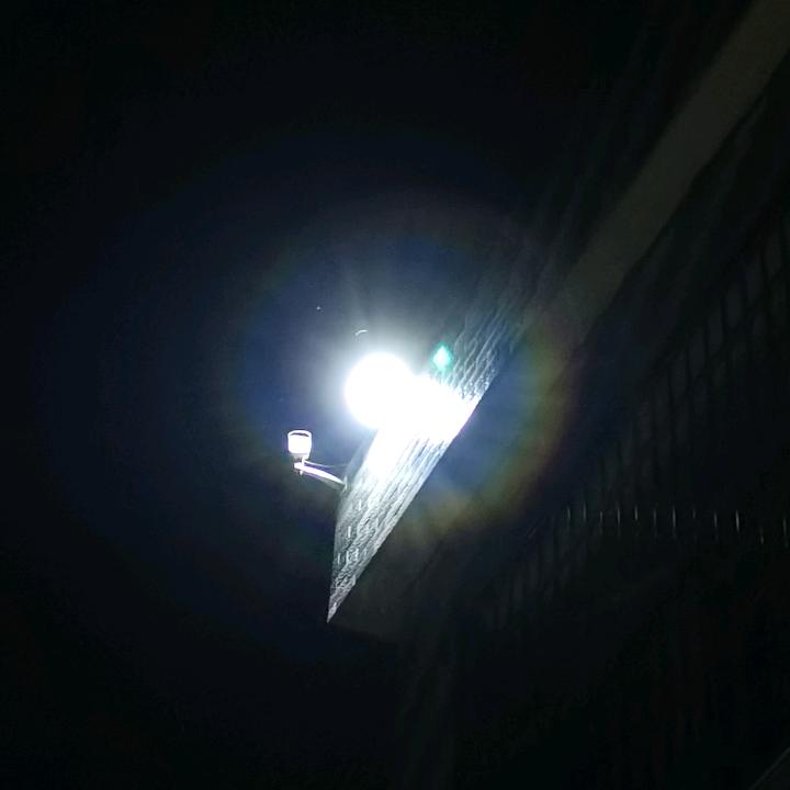 巴爷，空有一丝愁