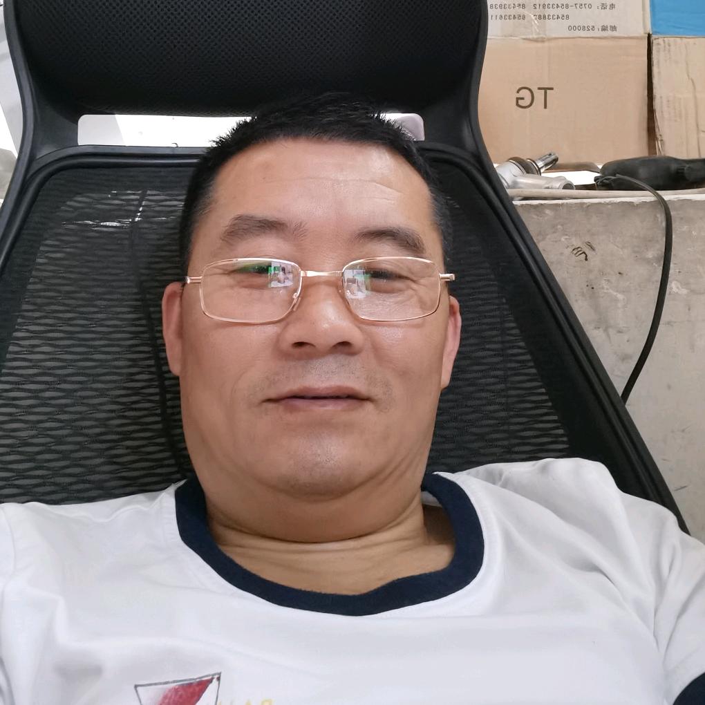 宜用鸿图汽配