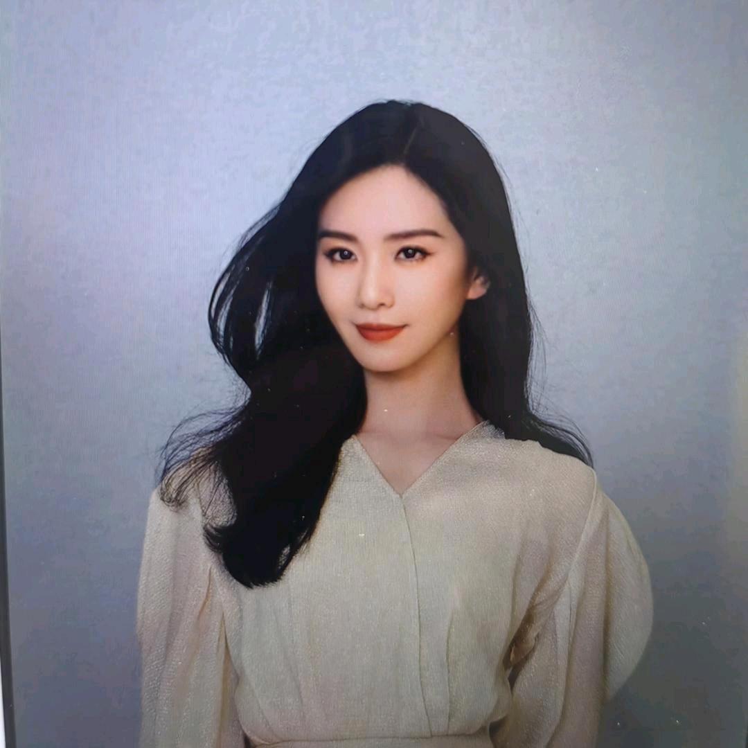 ꧁꫞꯭快乐💞就好꧔ꦿ꧂