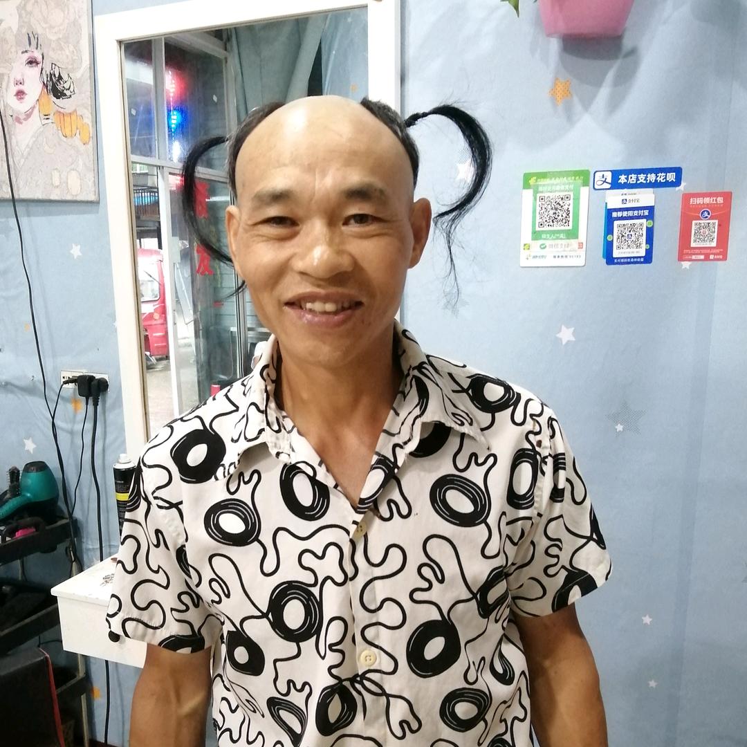 跳得快（跳舞唱歌主播）