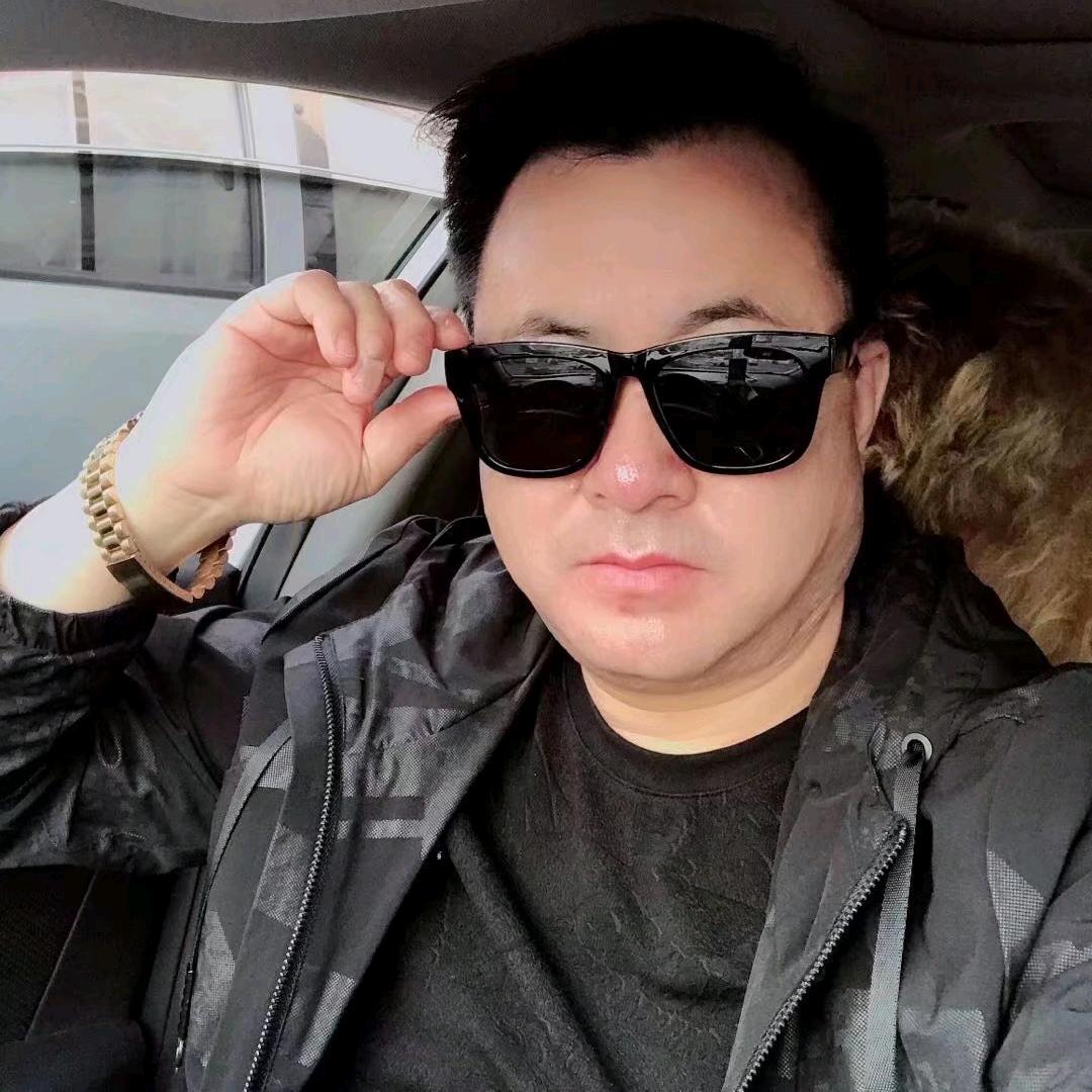 一个霸道的男人