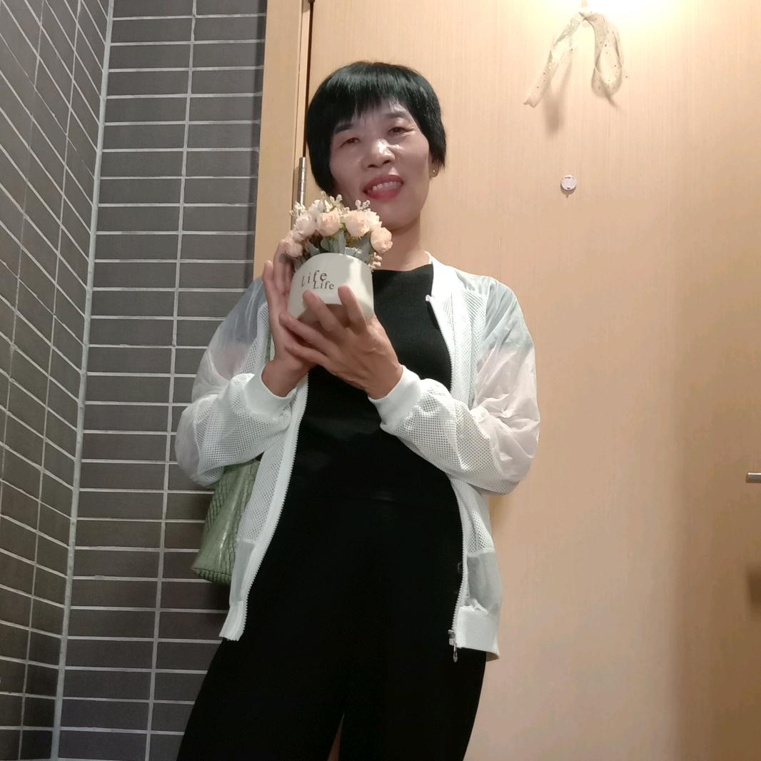 江金玉