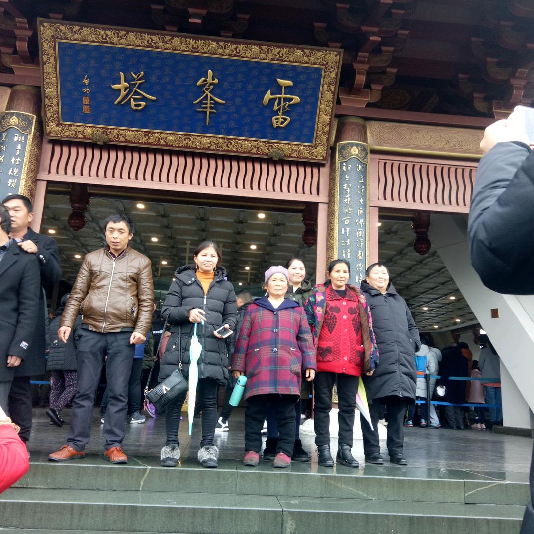 乡间的小路买菜小哥