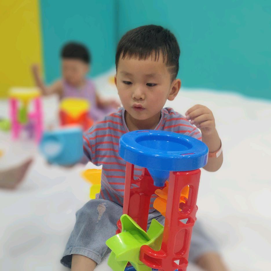 小小乔