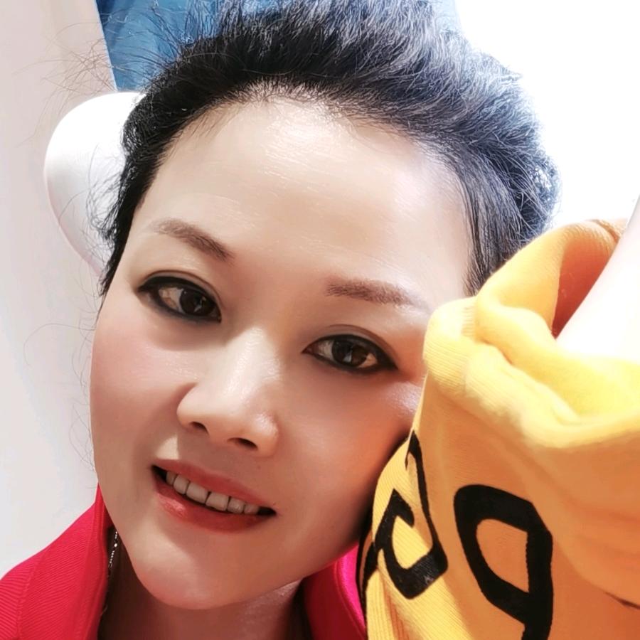 都江堰美琴服装店