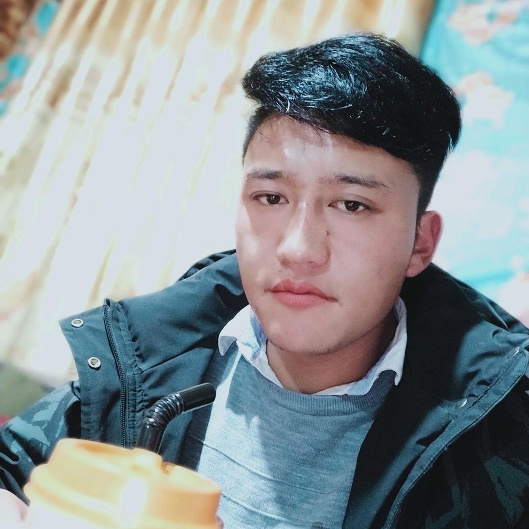 康巴汉子😀赤列：