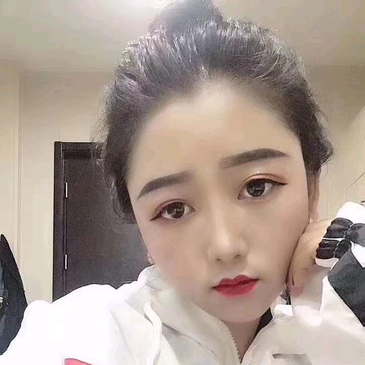 小辣椒🌶️彝。