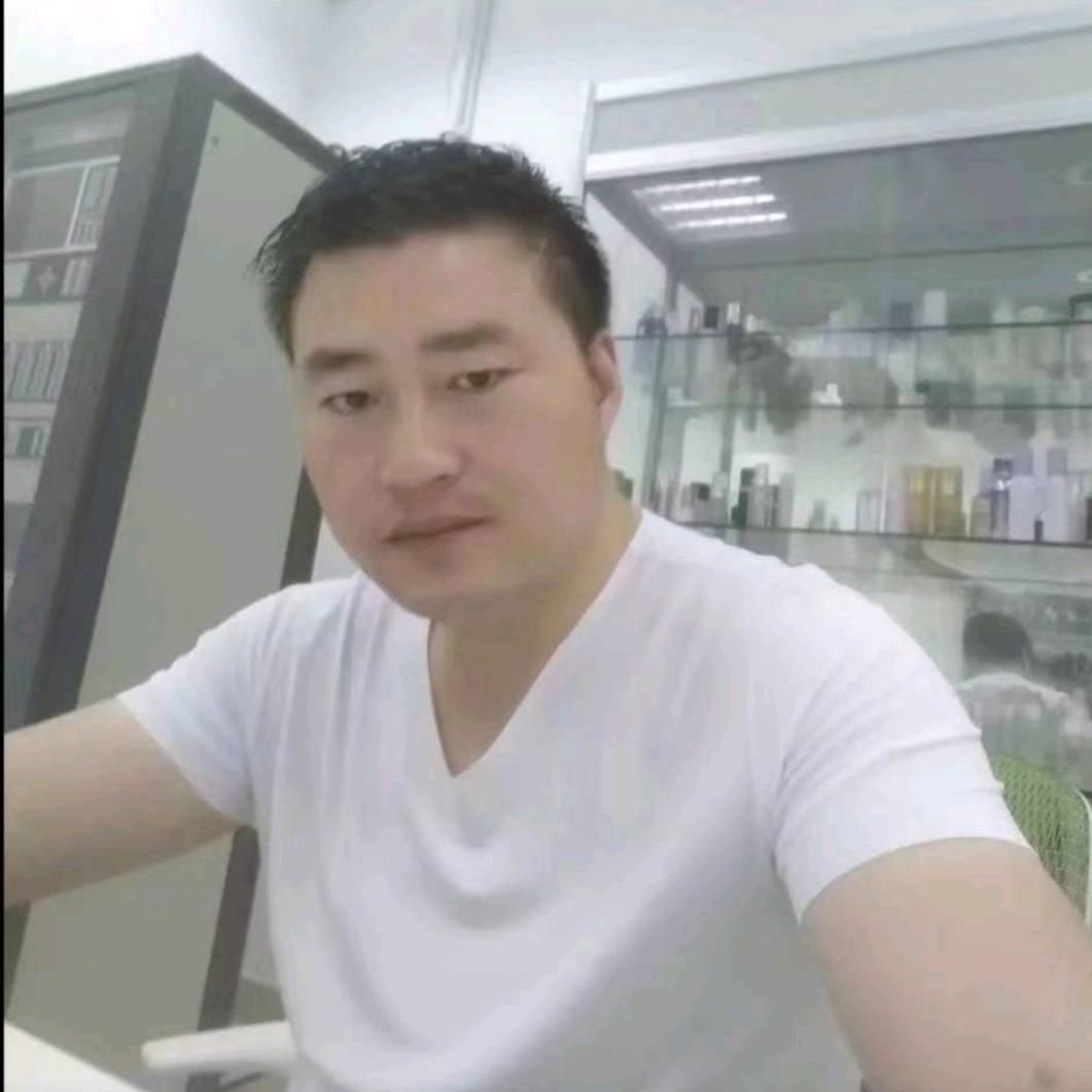 路人甲.