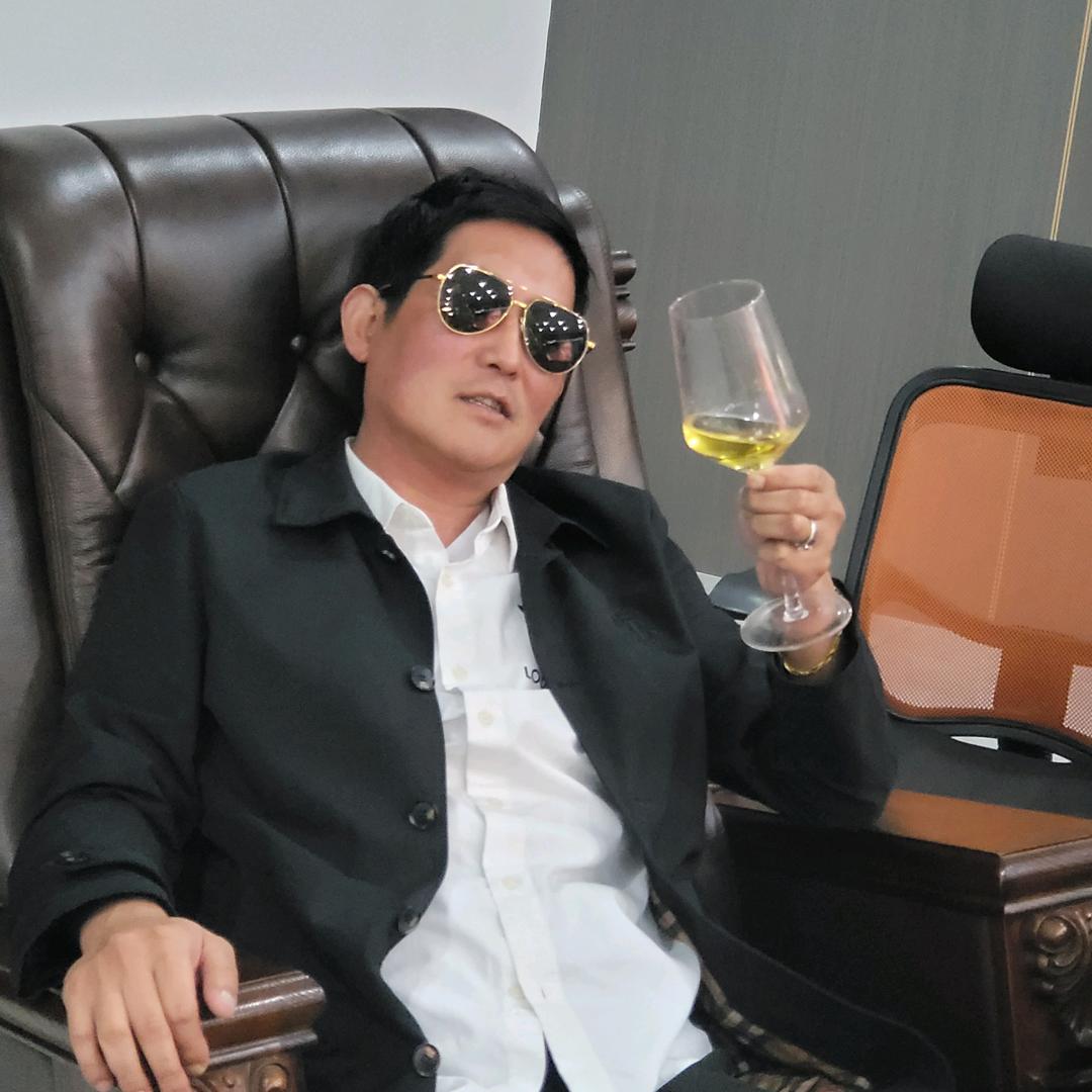 龙泉美酒刘开伟