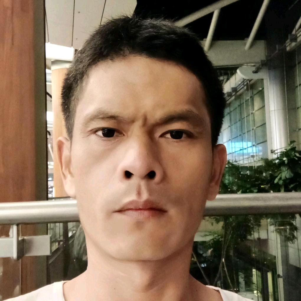李卫