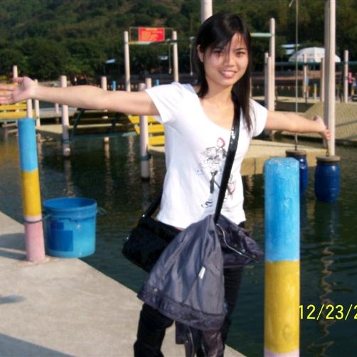 佳惠超市长兴店余珍敏