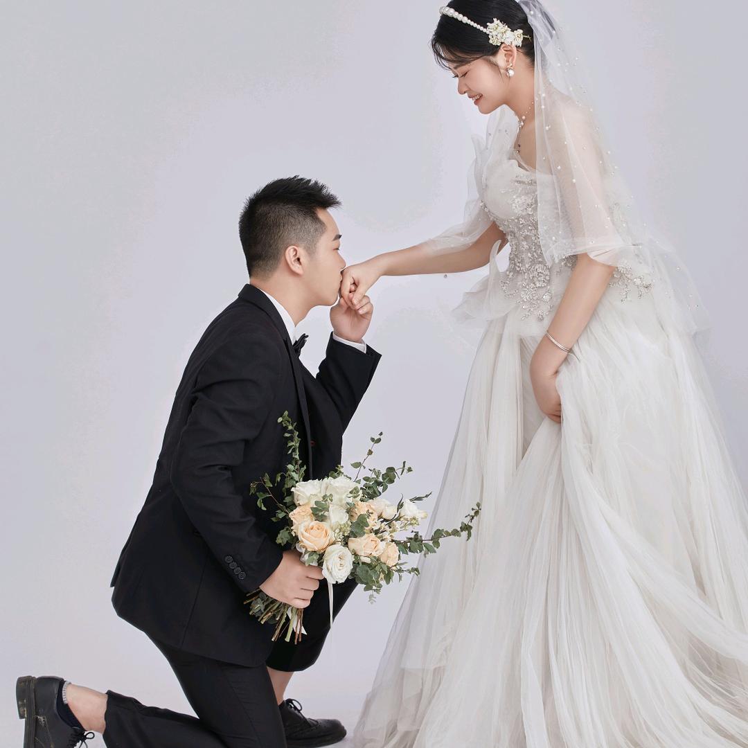 瑶瑶是个小肉包🧚