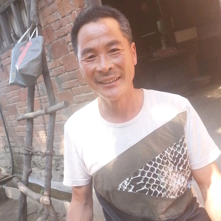 深山养蜂人