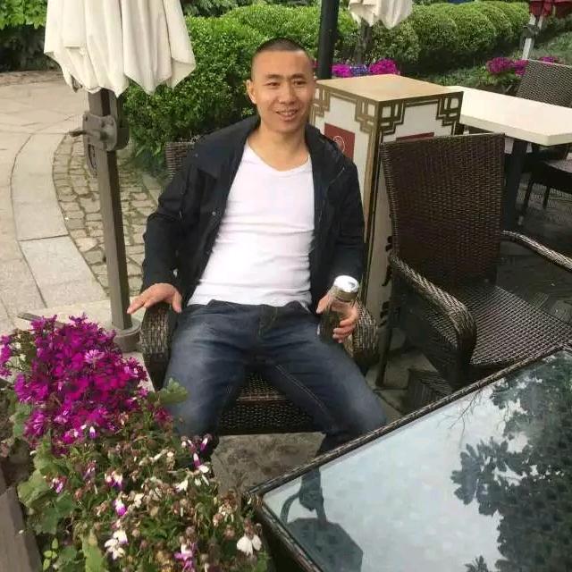 巛三哥