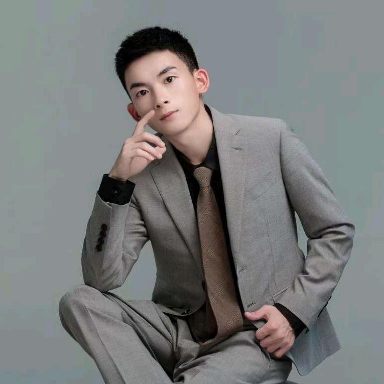 师兄吖灬
